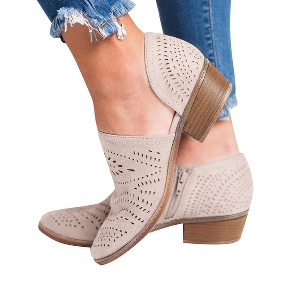 Casual slip on shoe - Picture 2 of 2